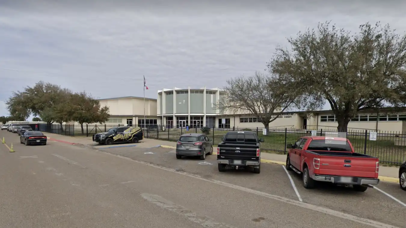 Hebbronville Junior High School